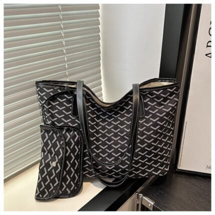 Vee Tote Bag with Purse