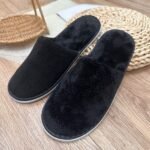 Indoor slippers  A03